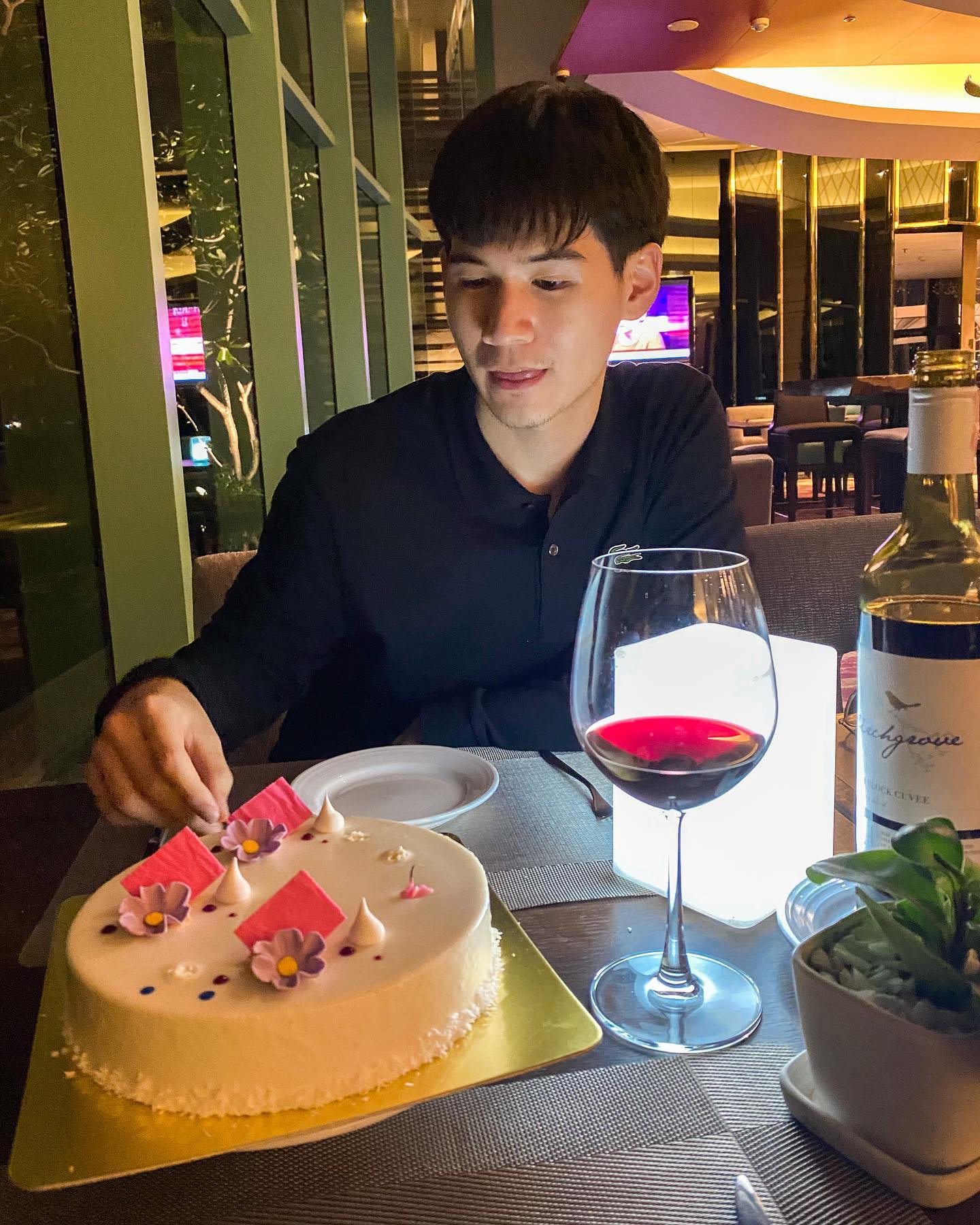 เช็ค ชณันรุจน์